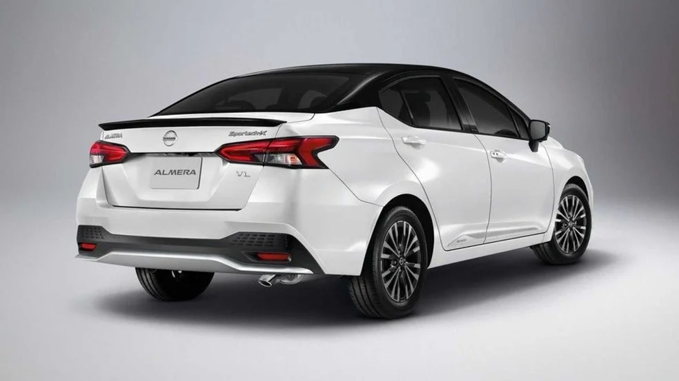 Nissan salió a pista con una versión deportiva del Versa versa rosario Nissan salió a pista con una versión deportiva del Versa